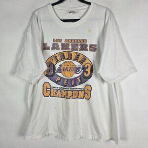 Vintage Y2K NBA AND Los Angeles Lakers 3 Peat 2002 Mens 2XL Short Sleeve T Shirt